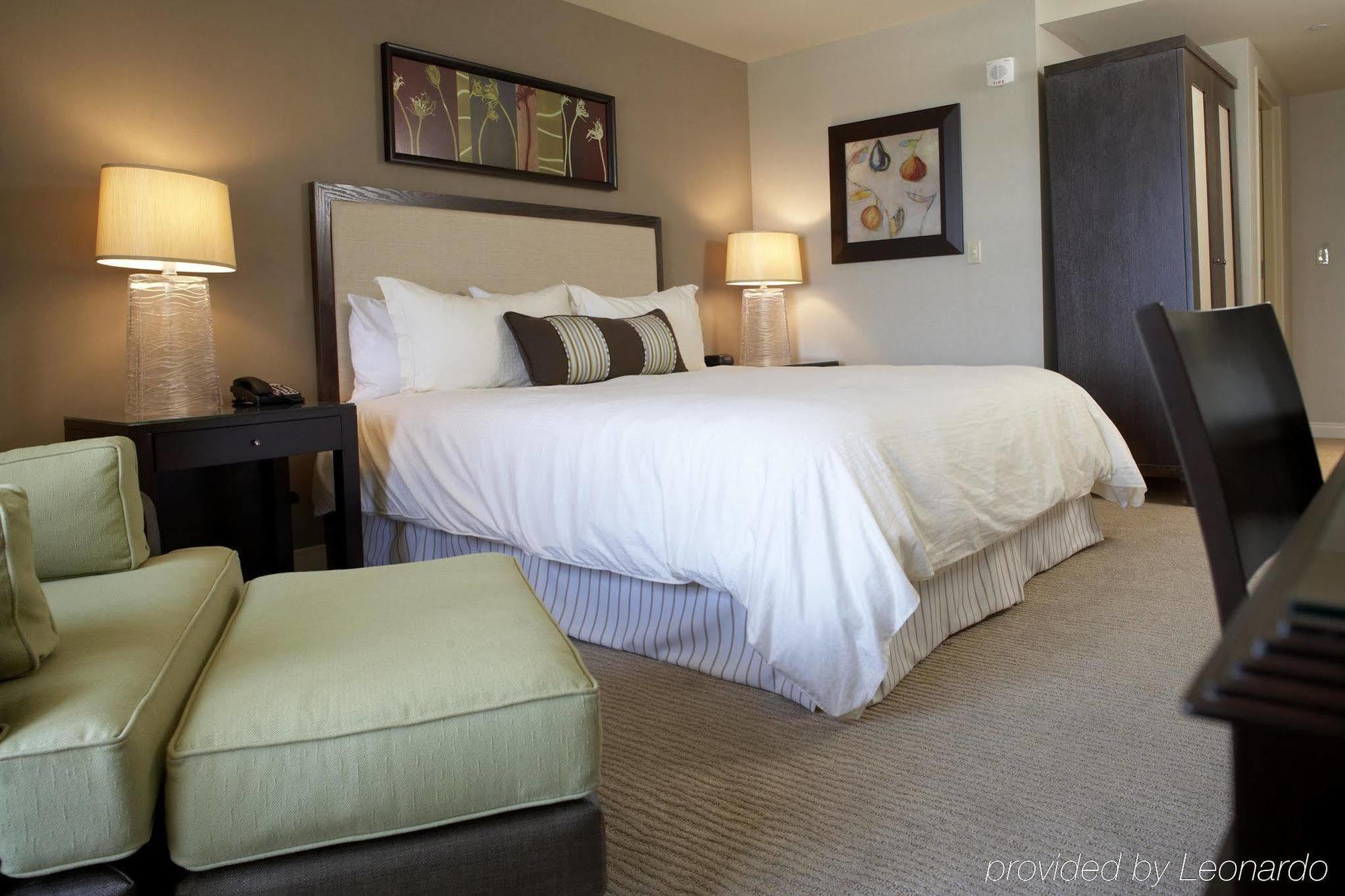 Isle Casino Hotel Bettendorf Room photo